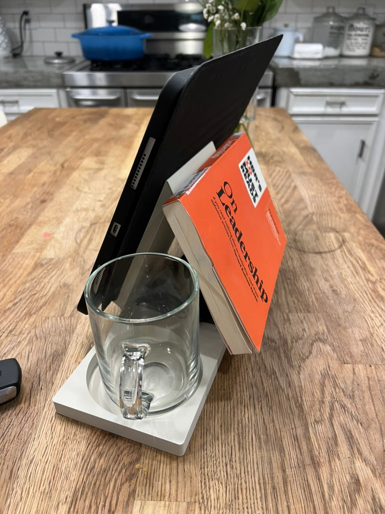 Read & Sip Book Rest – A Minimalist’s Dream Companion