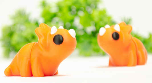 Mini Triceratops – Chunky Horned Dino with Maximum Cuteness