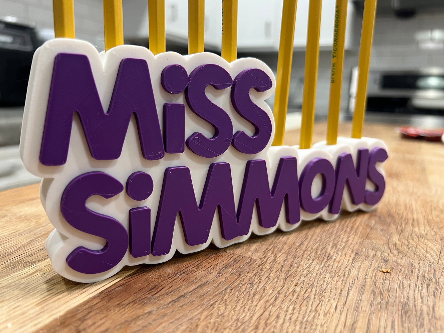 Custom Teacher Desk Nameplate – Personalized Pencil Holder with Name