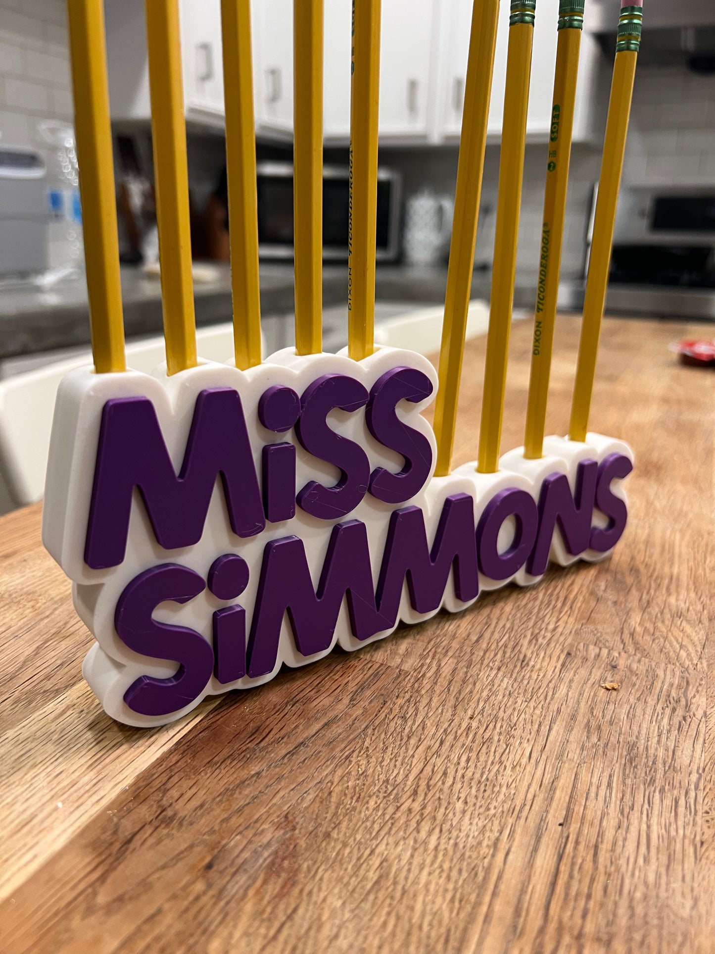 Custom Teacher Desk Nameplate – Personalized Pencil Holder with Name