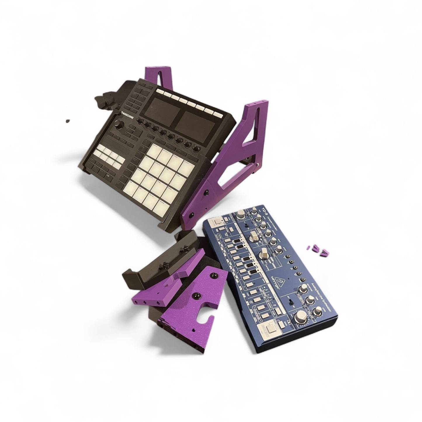 Maschine mk3 and Behringer TD-3 synth stand
