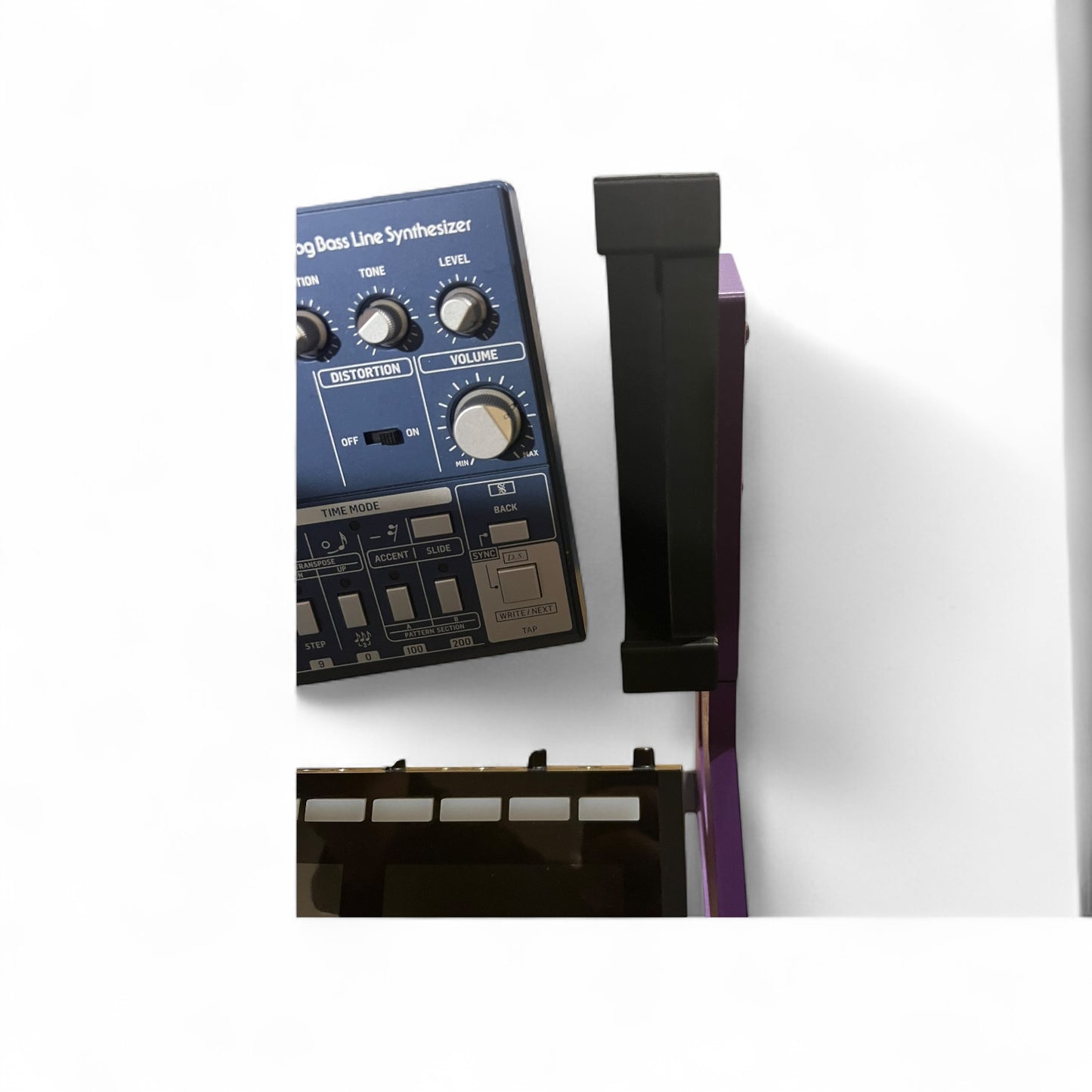 Maschine mk3 and Behringer TD-3 synth stand