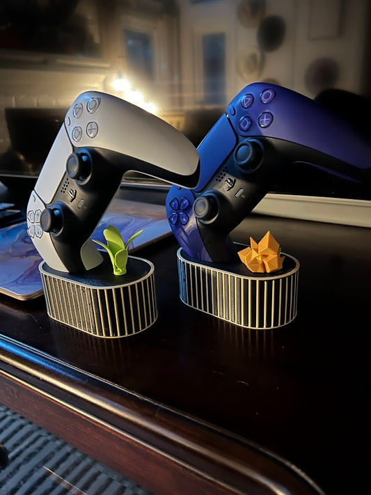 Mini game controller stands